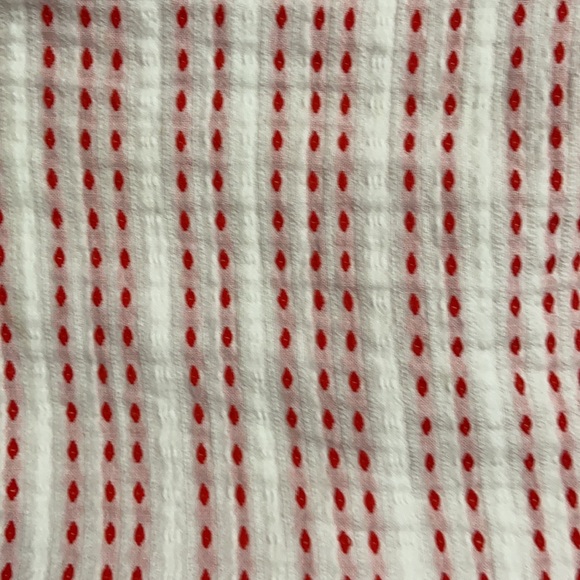 Universal Thread Top - Picture 4 of 7